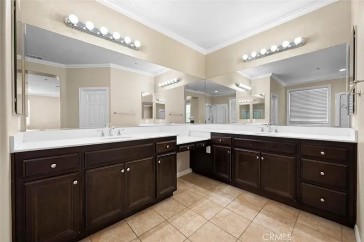 5640 Scharf Avenue, Fontana, California 92336