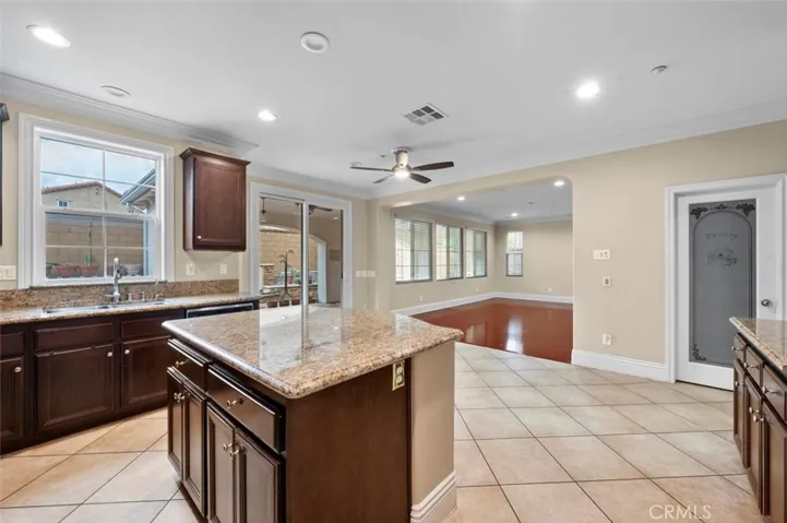 5640 Scharf Avenue, Fontana, California 92336