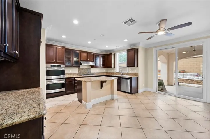 5640 Scharf Avenue, Fontana, California 92336