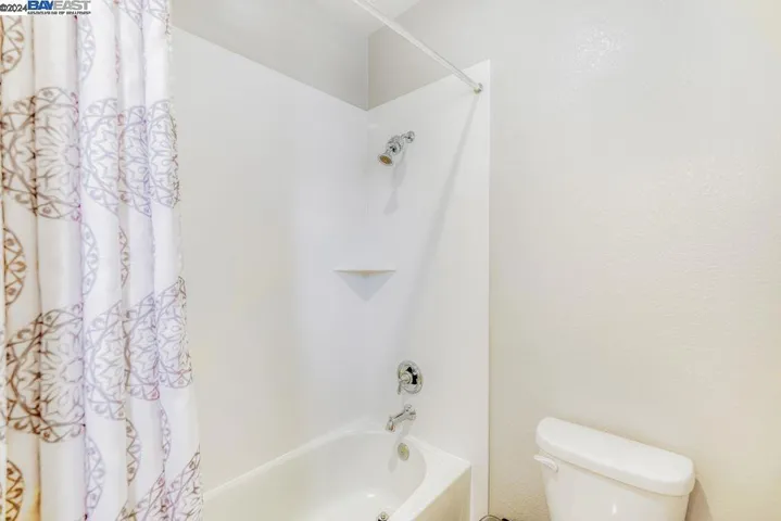 28743 Vista Grande Dr, Hayward, California 94544