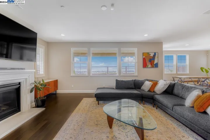 28743 Vista Grande Dr, Hayward, California 94544