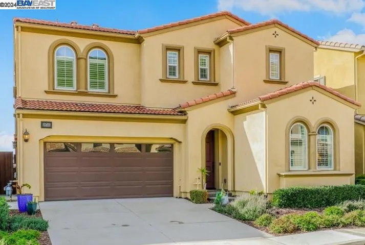 28743 Vista Grande Dr, Hayward, California 94544
