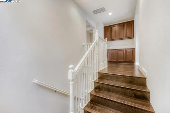 28743 Vista Grande Dr, Hayward, California 94544