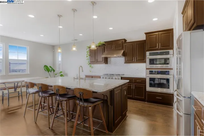 28743 Vista Grande Dr, Hayward, California 94544
