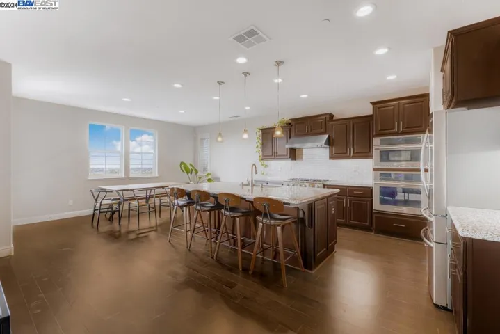 28743 Vista Grande Dr, Hayward, California 94544