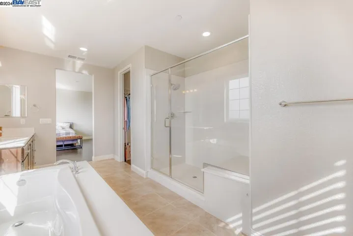 28743 Vista Grande Dr, Hayward, California 94544