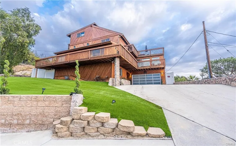 20242 Westpoint Drive, Riverside, California 92507