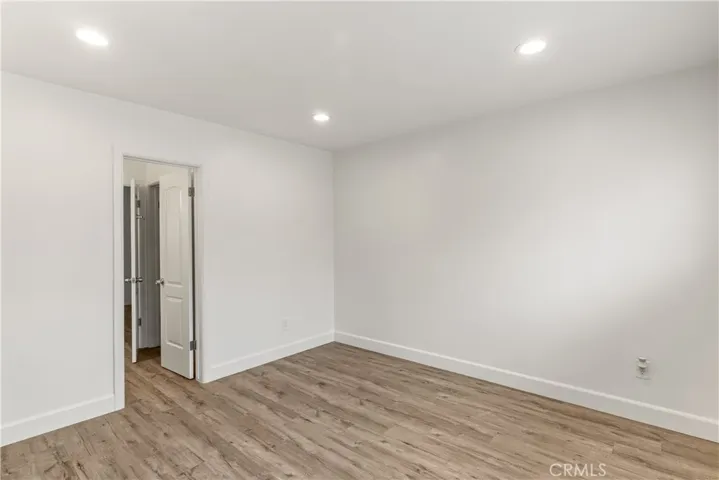619 N Lucia Avenue N 1, Redondo Beach, California 90277