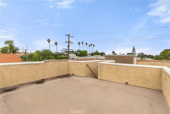 619 N Lucia Avenue N 1, Redondo Beach, California 90277