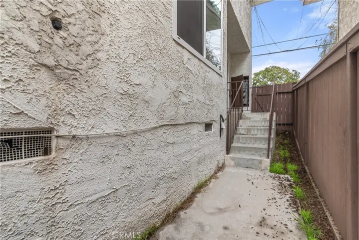 619 N Lucia Avenue N 1, Redondo Beach, California 90277