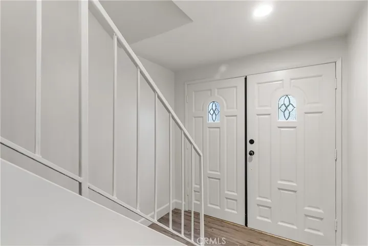 619 N Lucia Avenue N 1, Redondo Beach, California 90277