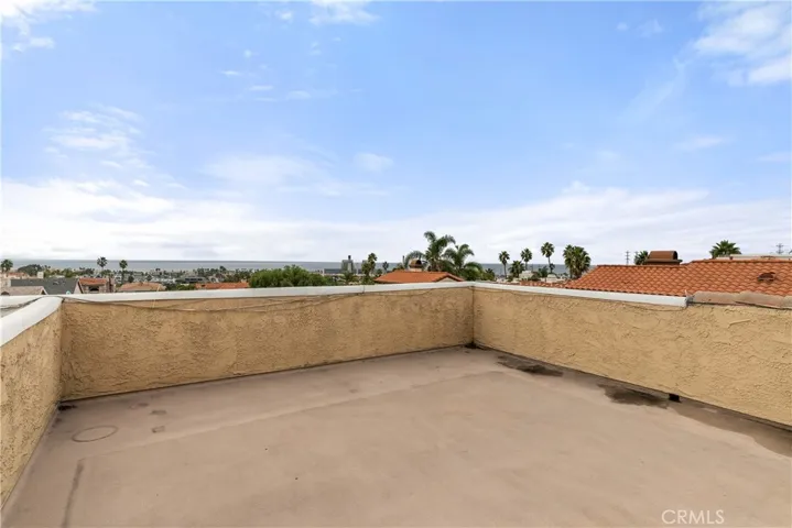 619 N Lucia Avenue N 1, Redondo Beach, California 90277