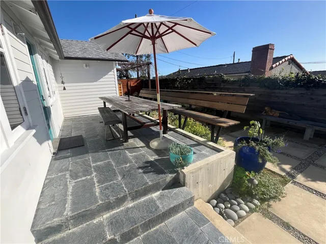 255 Center Street, Laguna Beach, California 92651