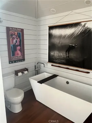 255 Center Street, Laguna Beach, California 92651