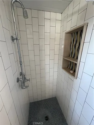 255 Center Street, Laguna Beach, California 92651
