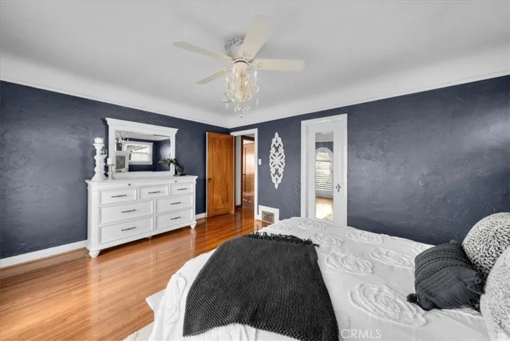 337 Ximeno Avenue, Long Beach, California 90814