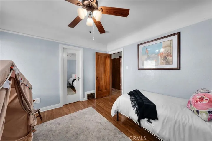 337 Ximeno Avenue, Long Beach, California 90814