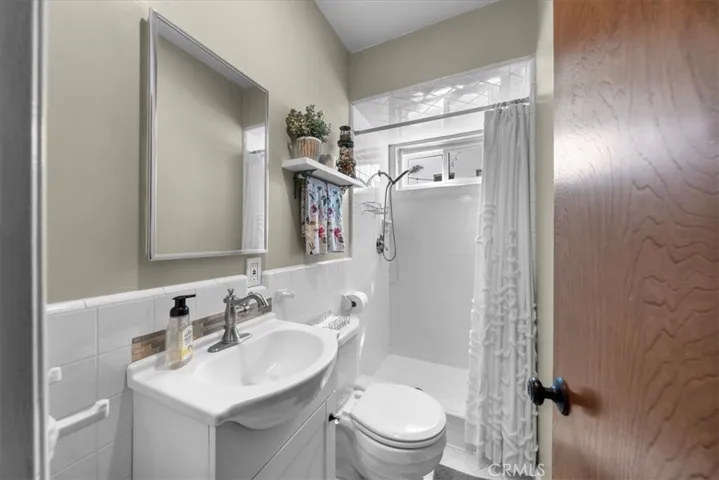337 Ximeno Avenue, Long Beach, California 90814