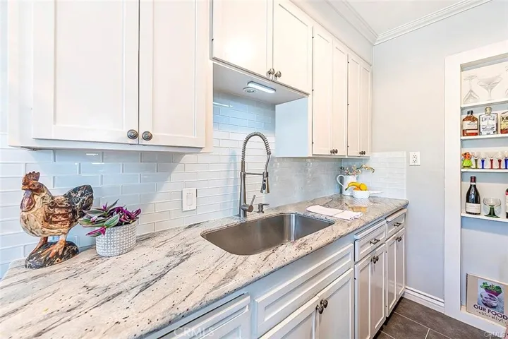 337 Ximeno Avenue, Long Beach, California 90814