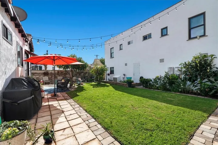 337 Ximeno Avenue, Long Beach, California 90814