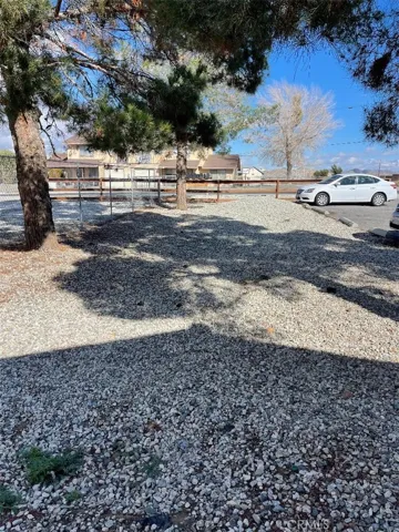 15862 Green Hill Drive, Victorville, California 92394