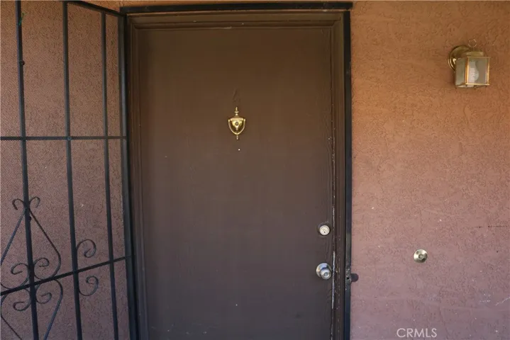 15862 Green Hill Drive, Victorville, California 92394