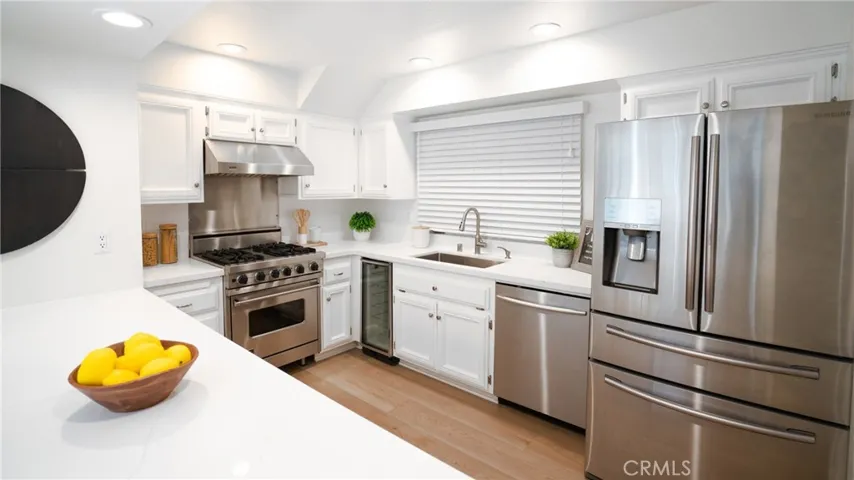 245 Calliope Street 2, Laguna Beach, California 92651