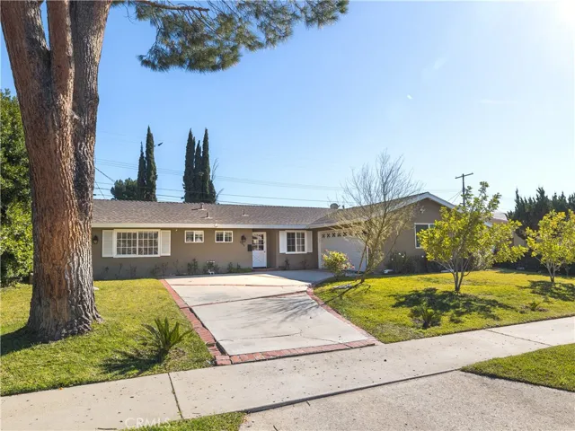 8460 Hanna Avenue, West Hills, California 91304