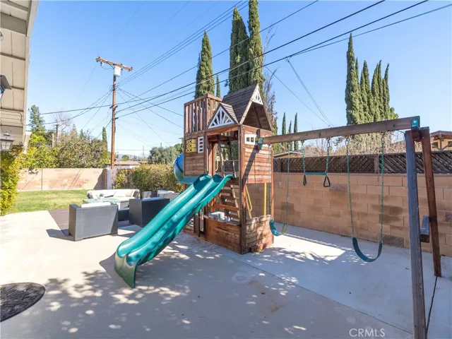 8460 Hanna Avenue, West Hills, California 91304