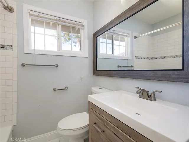 8460 Hanna Avenue, West Hills, California 91304