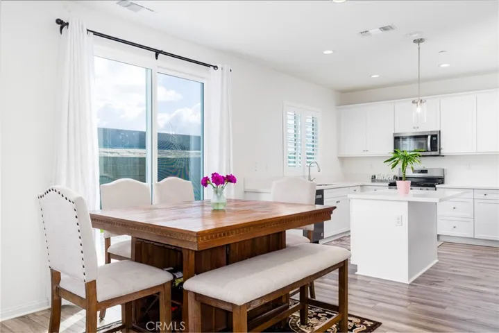 9668 Tuco Lane, Riverside, California 92508