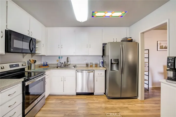 125 N Allen Avenue 310, Pasadena, California 91106