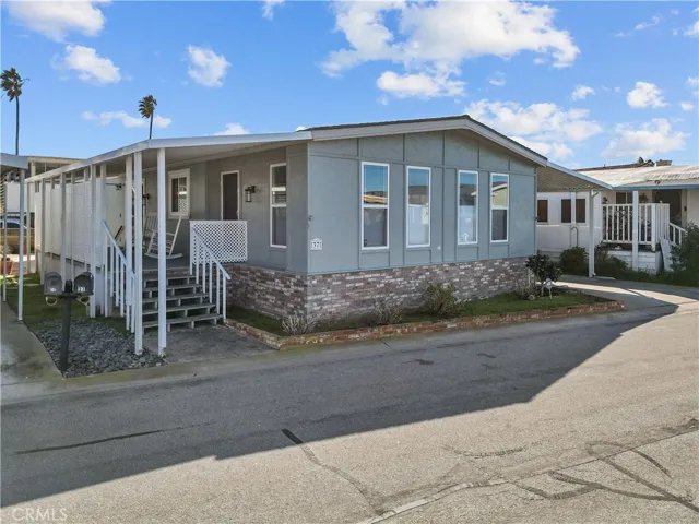 5540 W. 5th Street #37, Oxnard, California 93035