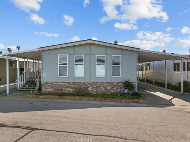 5540 W. 5th Street #37, Oxnard, California 93035