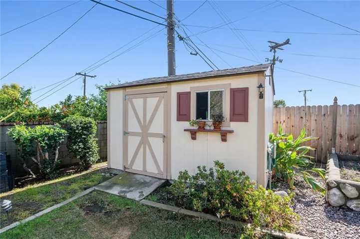 458 N Valencia Street, Glendora, California 91741