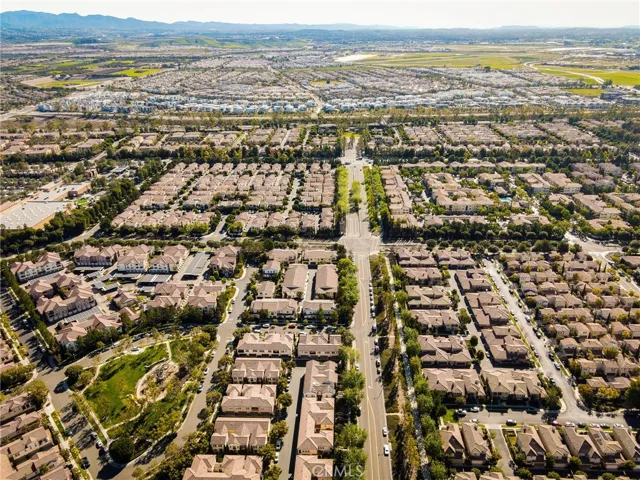 103 Towngate 15, Irvine, California 92620