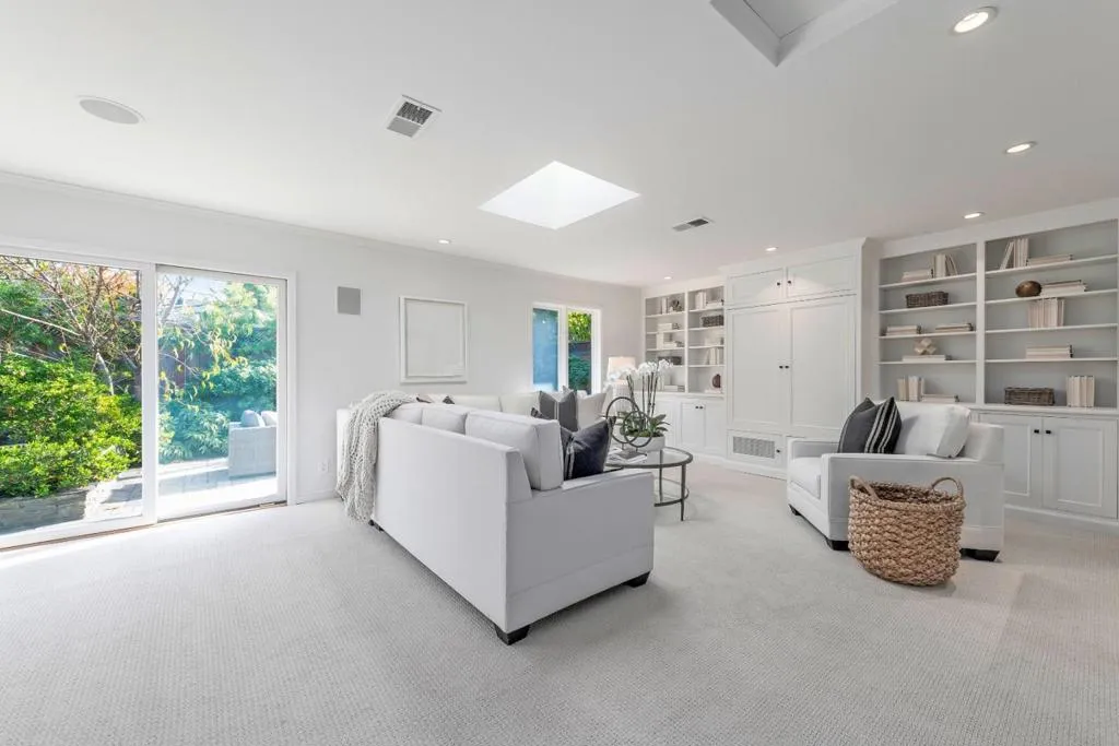 1360 Hillview Drive, Menlo Park, California 94025 home-pic-14