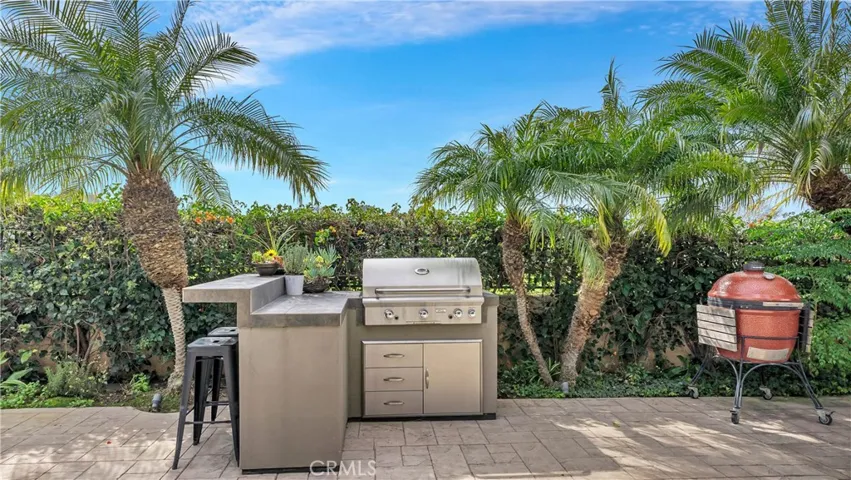 The BBQ is built-in