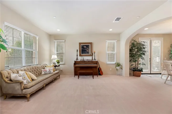 46262 Lone Pine Drive, Temecula, California 92592