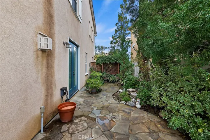 46262 Lone Pine Drive, Temecula, California 92592