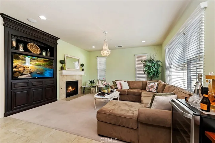 46262 Lone Pine Drive, Temecula, California 92592