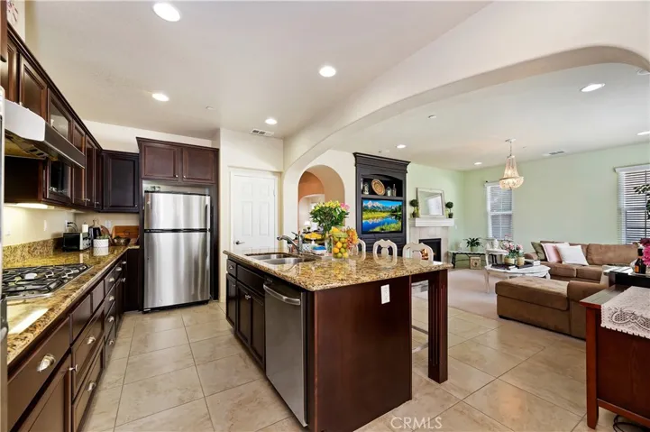 46262 Lone Pine Drive, Temecula, California 92592