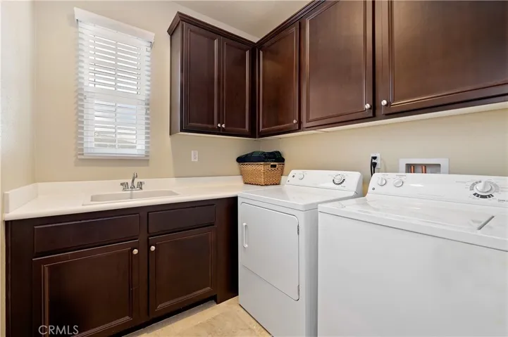 46262 Lone Pine Drive, Temecula, California 92592