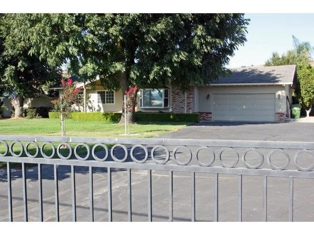 13440 Center Avenue, San Martin, California 95046