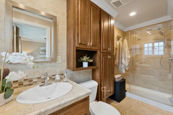 13440 Center Avenue, San Martin, California 95046