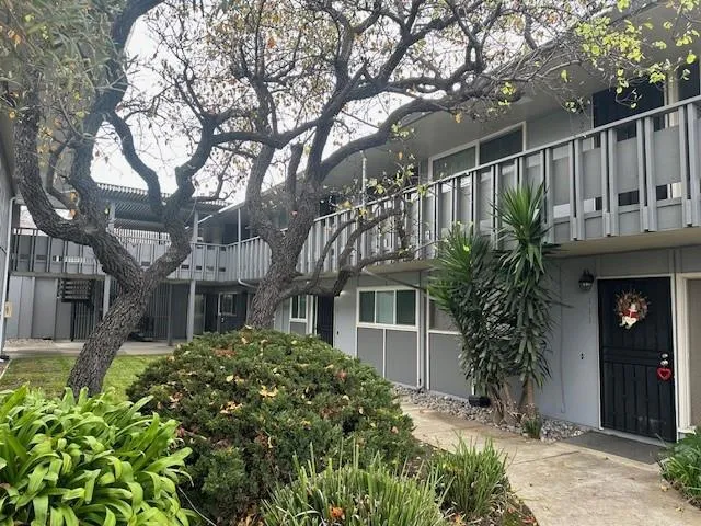 2977 S Norfolk Street Unit 209, San Mateo, California 94403
