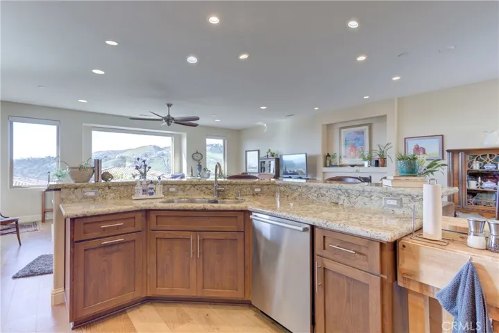219 Princessa Lane, Pismo Beach, California 93449