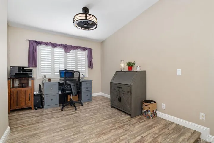 1009 Nightingale Place, Escondido, California 92027