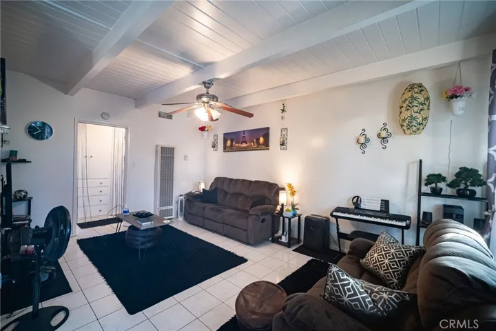 837 Chestnut Avenue Unit 12, Long Beach, California 90813