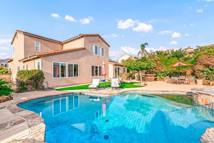 7595 Chicago Dr, La Mesa, California 91941